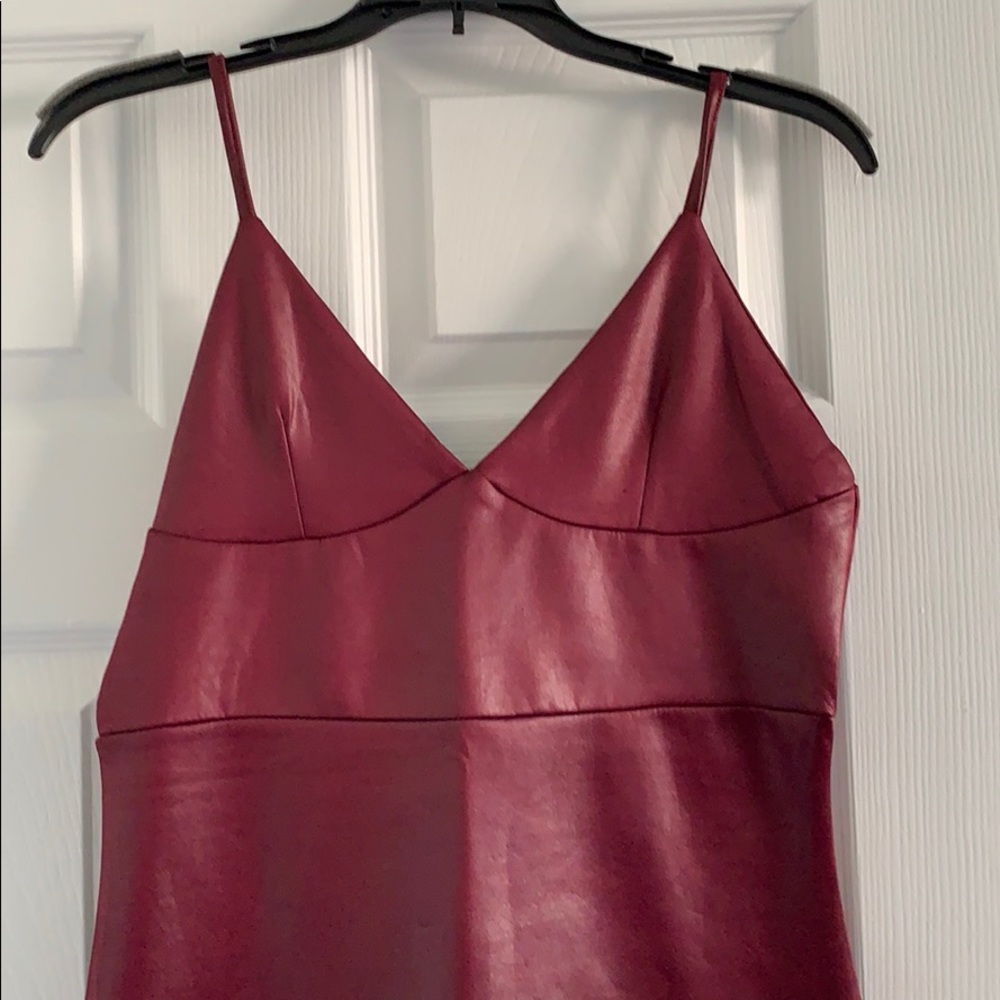 Dress - Picture 2 of 3